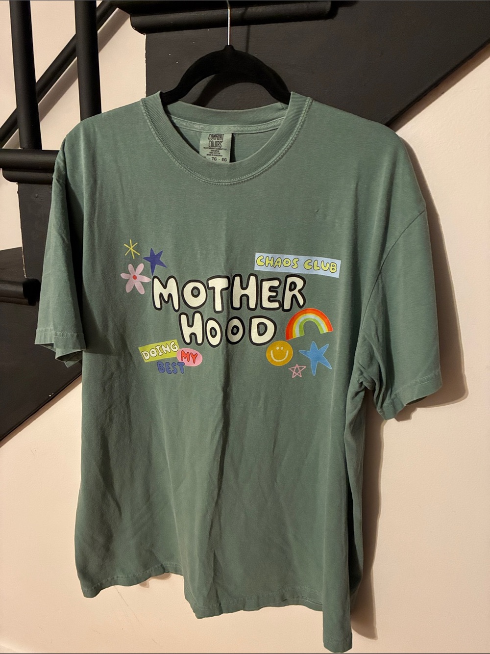 Etta & East Motherhood graphic tee shirt
